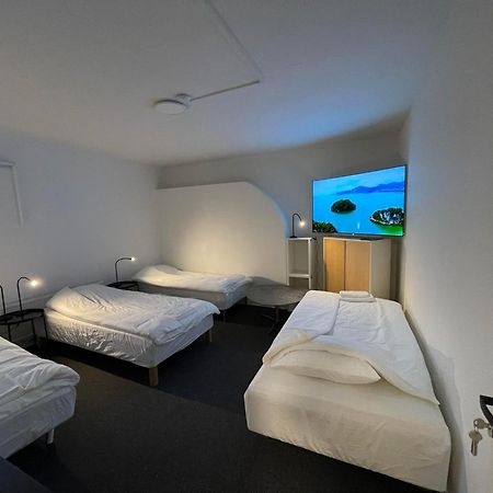 Office Motel Gothenburg Bagian luar foto